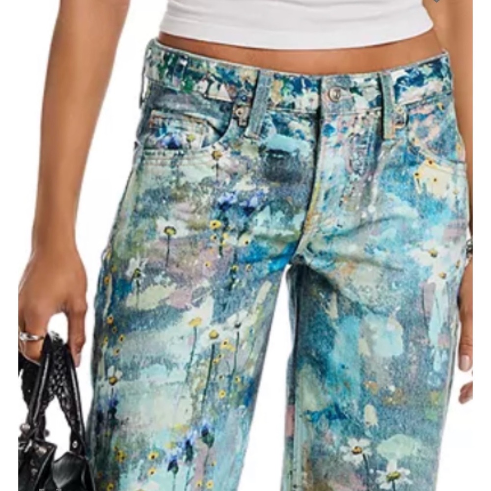 We The Free Tennessee Low Rise Illusion Jean 33  sold out size***